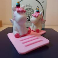 Soporte mvil unicornio